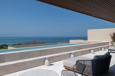 Luxury Villa Photo #7