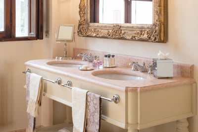 Luxury Villa Photo #23