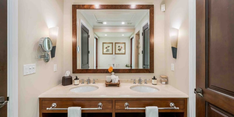 Ritz-Carlton Deckhouse #1