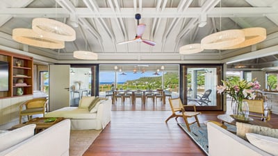Luxury Villa Photo #24