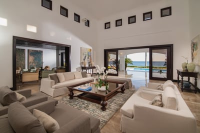 Luxury Villa Photo #13