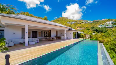 Luxury Villa Photo #7