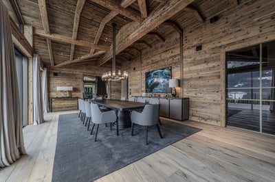 Luxury Villa Photo #30