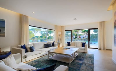 Luxury Villa Photo #20