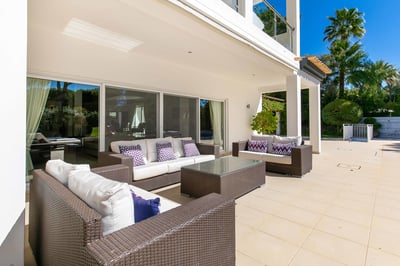Luxury Villa Photo #12
