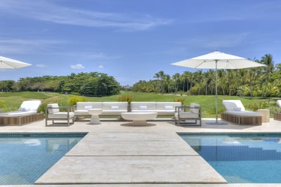 Villa Lorenne - Stunning Villa with golf views