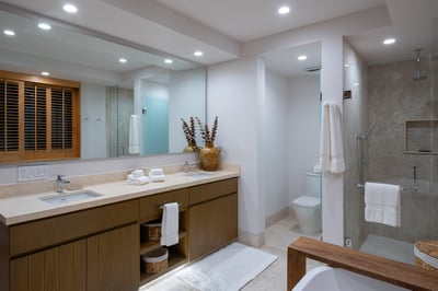 Luxury Villa Photo #34