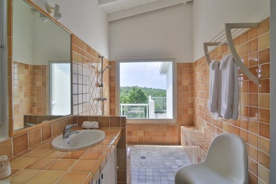 Luxury Villa Photo #29