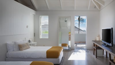 Bedroom 4: Twin beds (or King size bed), air conditioning, ceiling fan, HD-TV, dish networ