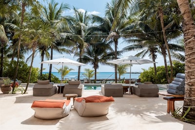 Luxury Villa Photo #6