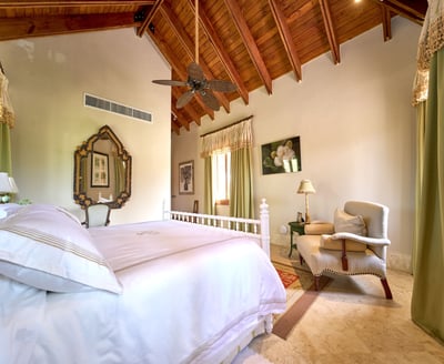 Luxury Villa Photo #27