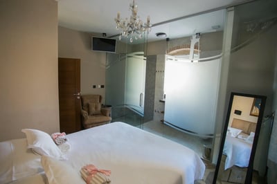 Luxury Villa Photo #32