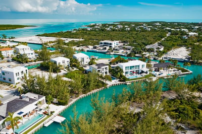 Luxury Villa Photo #23
