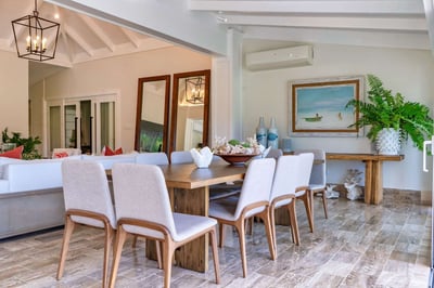 Luxury Villa Photo #14