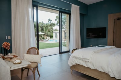 Luxury Villa Photo #28