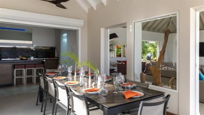 Luxury Villa Photo #14