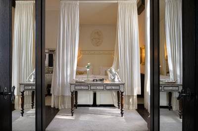 Luxury Villa Photo #23