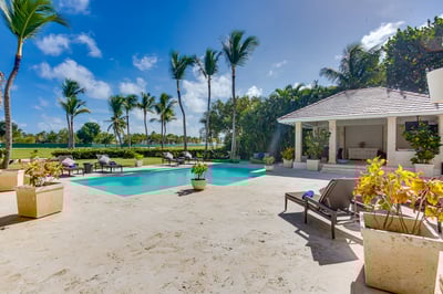 Luxury Villa Photo #14
