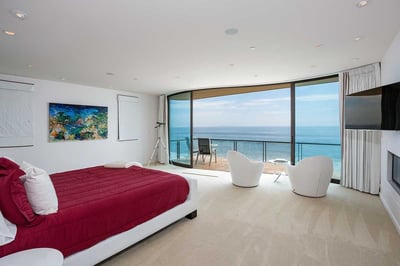 Luxury Villa Photo #13