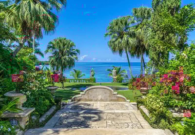 Luxury Villa Photo #8