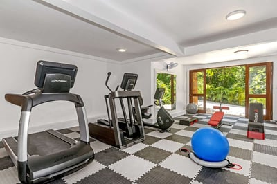 Luxury Villa Photo #17