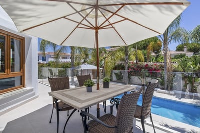 Luxury Villa Photo #5