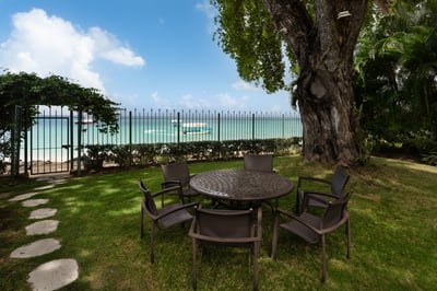Luxury Villa Photo #3