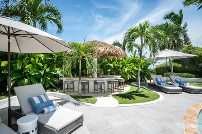 Luxury Villa Photo #5