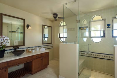 Luxury Villa Photo #33