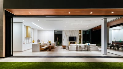 Luxury Villa Photo #23