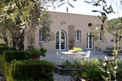 Luxury Villa Photo #13