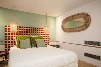 Luxury Villa Photo #17