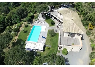 Luxury Villa Photo #2