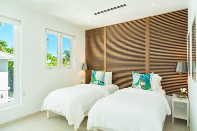 Luxury Villa Photo #19