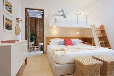 Luxury Villa Photo #11