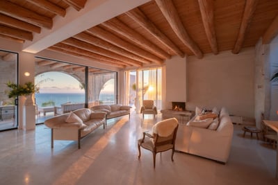 Vatos,Villa Yaliskari