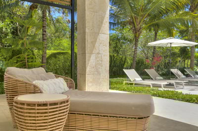 Hacienda A91 - Elegant Tropical Retreat