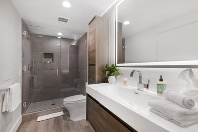 Luxury Villa Photo #35