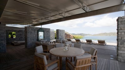 Kitchen & Dining Area