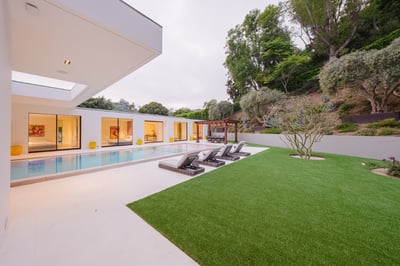 Luxury Villa Photo #9