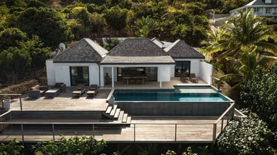 Luxury Villa Photo #3