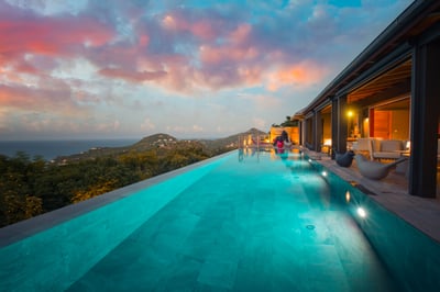Luxury Villa Photo #5