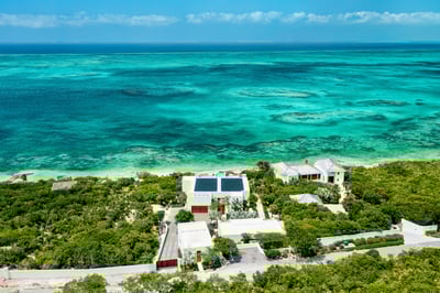 Luxury Villa Photo #50