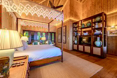 Luxury Villa Photo #41