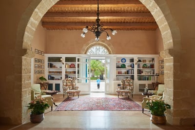 Luxury Villa Photo #16