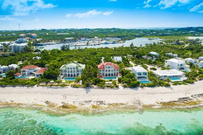Luxury Villa Photo #30