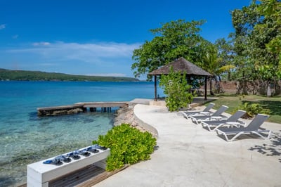 Luxury Villa Photo #5