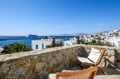 Luxury Villa Photo #12