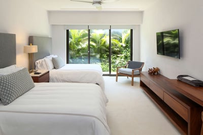 Luxury Villa Photo #23