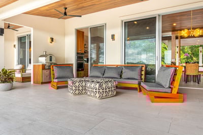 Luxury Villa Photo #16